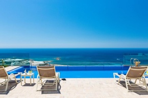 Blue Horizon Luxury Villas